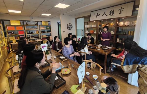 [图文]Ag亚洲集团集团开展 “三·八”国际劳动妇女节系列活动-Ag亚洲集团新闻
